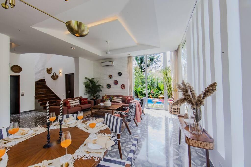Presidential Luxury Villa Anjuna With Pvt Pool & Bathtub, Most Prime Location Exterior photo