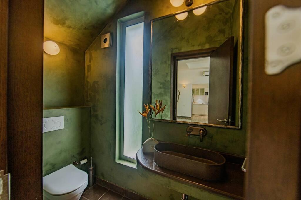 Presidential Luxury Villa Anjuna With Pvt Pool & Bathtub, Most Prime Location Exterior photo